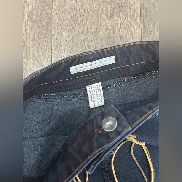 Y2K Denim Skirt with Floral Embroidered Belt - Picture 3 of 5